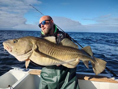 IMAX NORDIC BIG GAME BOAT FISHING RIG WRECKING NORWAY SQUID CONGER COD  HALIBUT